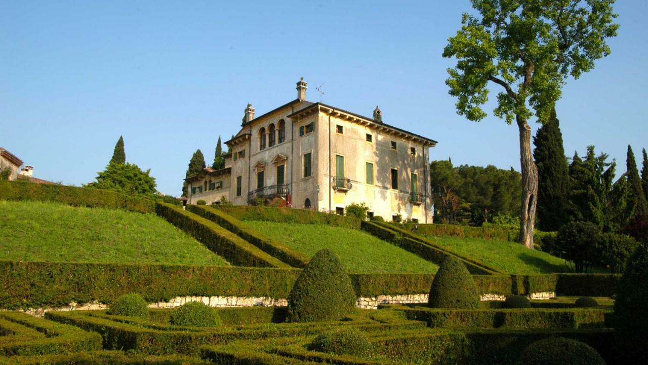 Villa Betteloni Valpolicella Suites Сан-Пьетро-ин-Карьяно Экстерьер фото